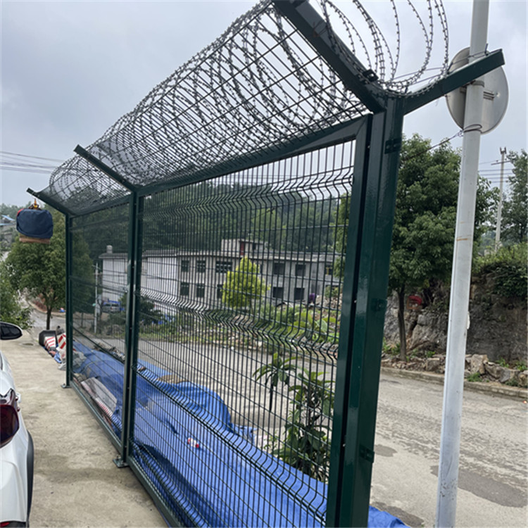 監(jiān)獄鋼網(wǎng)墻、監(jiān)獄隔離網(wǎng)、監(jiān)獄金屬隔離網(wǎng)，